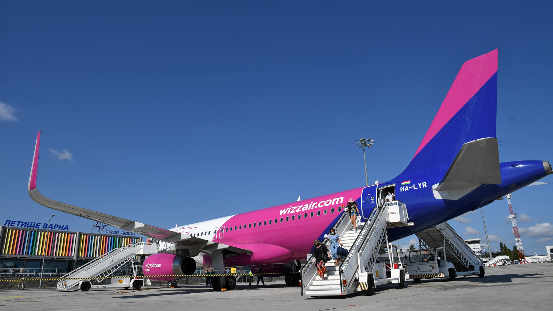 Wizz Air S Treti Baziran Samolet I 9 Novi Marshruta Ot Letishe Varna